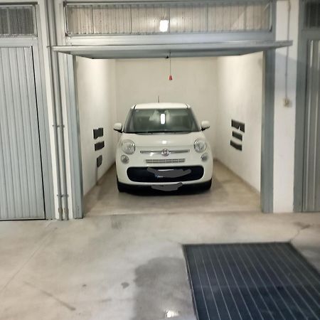 Rossini15 - Garage Privato Appartement Alba  Buitenkant foto