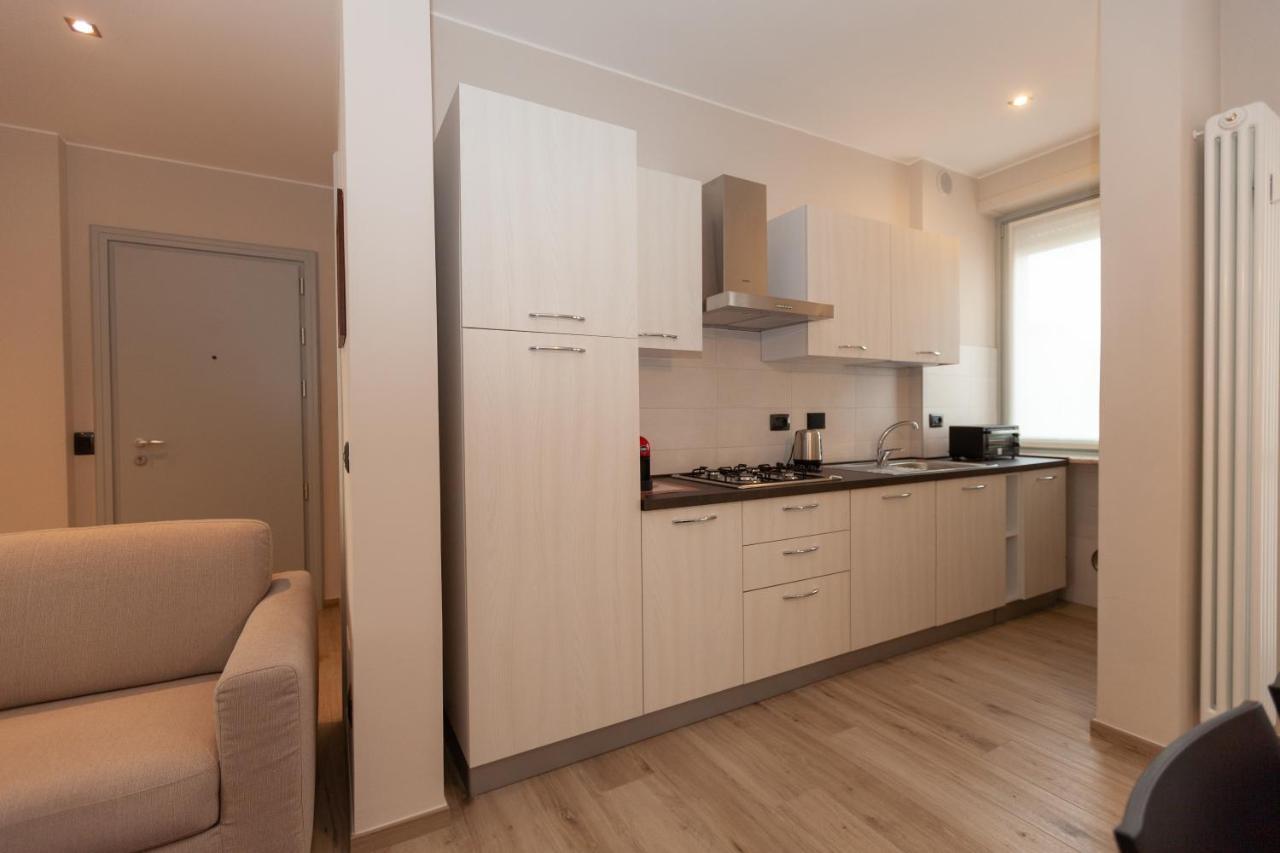 Rossini15 - Garage Privato Appartement Alba  Buitenkant foto
